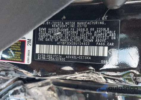 2011 Toyota Camry Se z USA, uszkodzony, nr VIN 4T1BF3EK0BU134923